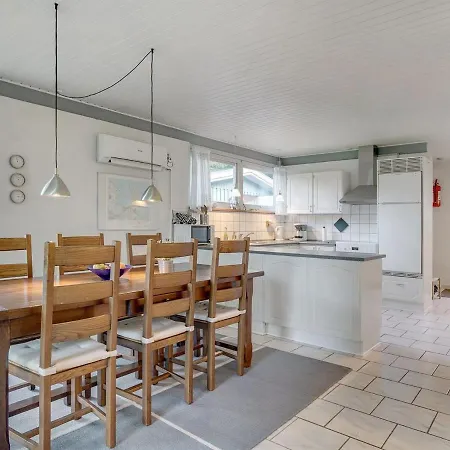Casa de Férias Torhild - 150m From The Sea In Funen By Interhome *