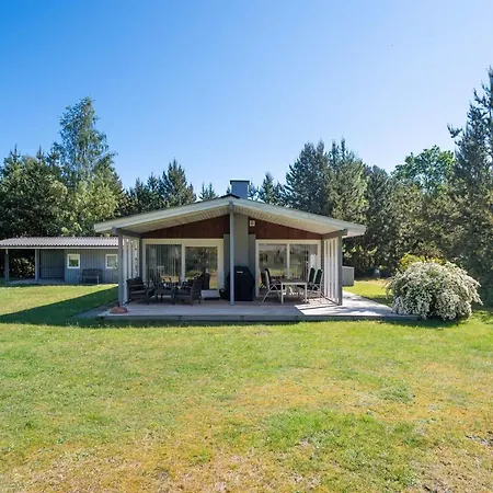 Hébergement de vacances Torhild - 150m From The Sea By Interhome *